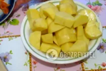 Тушкована картопля з реберцями - Крок 7 Тушкована картопля з реберцями - Крок 7