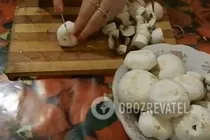 Картошка с грибами в духовке - Шаг 1 Картошка с грибами в духовке - Шаг 1