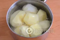 Тушкована капуста з картоплею - Крок 1 Тушкована капуста з картоплею - Крок 1