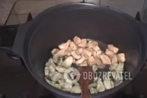 Тушеная капуста с мясом - Шаг 3 Тушеная капуста с мясом - Шаг 3