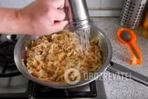 Тушеная капуста с сосисками - Шаг 6 Тушеная капуста с сосисками - Шаг 6
