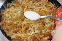 Тушеная капуста с грибами - Шаг 8 Тушеная капуста с грибами - Шаг 8