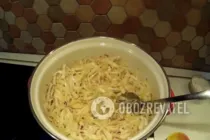 Тушеная капуста с мясом и грибами - Шаг 4 Тушеная капуста с мясом и грибами - Шаг 4