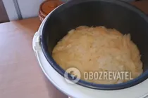 Пиріг з яблуками в мультиварці - Крок 8 Пиріг з яблуками в мультиварці - Крок 8
