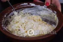 Оладьи из творога - Шаг 5 Оладьи из творога - Шаг 5