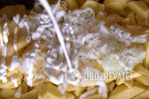 Картошка в духовке с сыром и сметаной - Шаг 3 Картошка в духовке с сыром и сметаной - Шаг 3