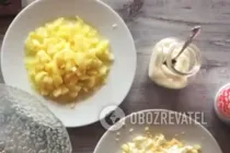 Салат з кальмарами і ананасом - Крок 2 Салат з кальмарами і ананасом - Крок 2