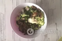 Салат з куркою, грибами і огірком - Крок 7 Салат з куркою, грибами і огірком - Крок 7