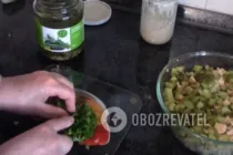 Салат с консервированными кальмарами - Шаг 7 Салат с консервированными кальмарами - Шаг 7