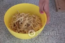Салат с омлетом и курицей - Шаг 8 Салат с омлетом и курицей - Шаг 8