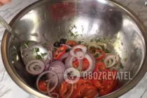 Салат с кальмарами и помидором - Шаг 9 Салат с кальмарами и помидором - Шаг 9