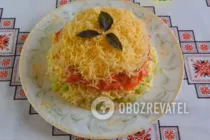 Салат с крабовыми палочками и сыром - Шаг 11 Салат с крабовыми палочками и сыром - Шаг 11