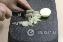 Салат с крабовыми палочками и кукурузой - Шаг 4 Салат с крабовыми палочками и кукурузой - Шаг 4