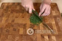 Салат с крабовыми палочками и пекинской капустой - Шаг 4 Салат с крабовыми палочками и пекинской капустой - Шаг 4