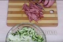 Салат с пекинской капустой и колбасой - Шаг 4 Салат с пекинской капустой и колбасой - Шаг 4