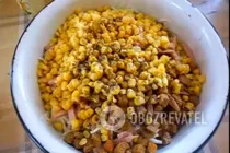 Салат с капустой и колбасой - Шаг 6 Салат с капустой и колбасой - Шаг 6