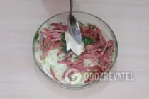 Салат с пекинской капустой и колбасой - Шаг 6 Салат с пекинской капустой и колбасой - Шаг 6