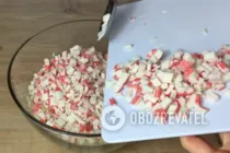 Салат с крабовыми палочками и грибами - Шаг 8 Салат с крабовыми палочками и грибами - Шаг 8