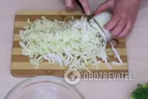 Салат с пекинской капустой и колбасой - Шаг 1 Салат с пекинской капустой и колбасой - Шаг 1