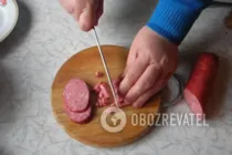 Салат с чипсами и колбасой - Шаг 1 Салат с чипсами и колбасой - Шаг 1