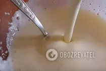 Кекс на кефире с изюмом - Крок 2 Кекс на кефире с изюмом - Крок 2