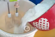 Кекс на ряжанці - Крок 4 Кекс на ряжанці - Крок 4