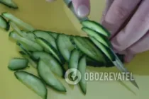 Салат из крабовых палочек без майонеза - Шаг 3 Салат из крабовых палочек без майонеза - Шаг 3