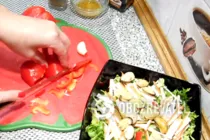 Салат с морепродуктами без майонеза - Шаг 6 Салат с морепродуктами без майонеза - Шаг 6
