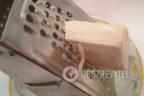 Салат с яйцом и плавленым сыром - Шаг 1 Салат с яйцом и плавленым сыром - Шаг 1
