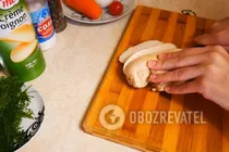 Салат "Подсолнух" с кукурузой - Шаг 2 Салат "Подсолнух" с кукурузой - Шаг 2