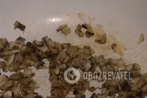 Салат "Подсолнух" с чипсами - Шаг 3 Салат "Подсолнух" с чипсами - Шаг 3