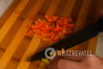 Салат с перепелиными яйцами и курицей - Шаг 3 Салат с перепелиными яйцами и курицей - Шаг 3