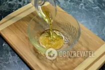 Салат с яйцом, огурцом и тунцом - Шаг 4 Салат с яйцом, огурцом и тунцом - Шаг 4