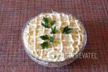 Салат с сыром и тунцом - Шаг 10 Салат с сыром и тунцом - Шаг 10