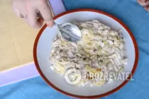 Салат "Гніздо глухаря" з копченою куркою - Крок 7 Салат "Гніздо глухаря" з копченою куркою - Крок 7
