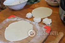 Чебуреки в мультиварке - Шаг 6 Чебуреки в мультиварке - Шаг 6