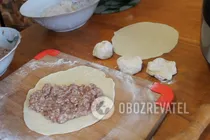 Чебуреки в мультиварке - Шаг 7 Чебуреки в мультиварке - Шаг 7