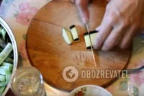 Салат с баклажанами и фасолью - Шаг 2 Салат с баклажанами и фасолью - Шаг 2