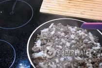 Заливной пирог с мясом - Крок 2 Заливной пирог с мясом - Крок 2