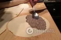 Чебуреки на воде - Шаг 6 Чебуреки на воде - Шаг 6