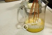 Омлет со сметаной - Шаг 2 Омлет со сметаной - Шаг 2