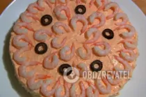 Салат "Королевский" с крабовыми палочками - Шаг 8 Салат "Королевский" с крабовыми палочками - Шаг 8