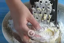 Заливной пирог с персиками - Шаг 1 Заливной пирог с персиками - Шаг 1