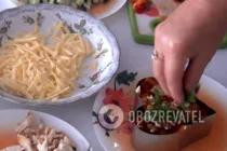 Салат с хурмой и курицей - Шаг 7 Салат с хурмой и курицей - Шаг 7