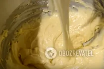 Заливной пирог с вишней на кефире - Шаг 6 Заливной пирог с вишней на кефире - Шаг 6