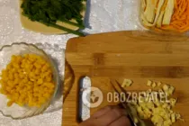 Салат зі спаржею та кукурудзою - Крок 2 Салат зі спаржею та кукурудзою - Крок 2