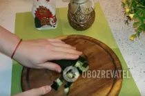 Салат с рисом и крабовыми палочками - Шаг 2 Салат с рисом и крабовыми палочками - Шаг 2