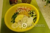 Салат с рисом и крабовыми палочками - Шаг 6 Салат с рисом и крабовыми палочками - Шаг 6