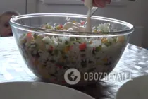 Салат с рисом и кукурузой - Шаг 6 Салат с рисом и кукурузой - Шаг 6