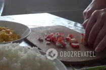 Салат с рисом и кукурузой - Шаг 1 Салат с рисом и кукурузой - Шаг 1